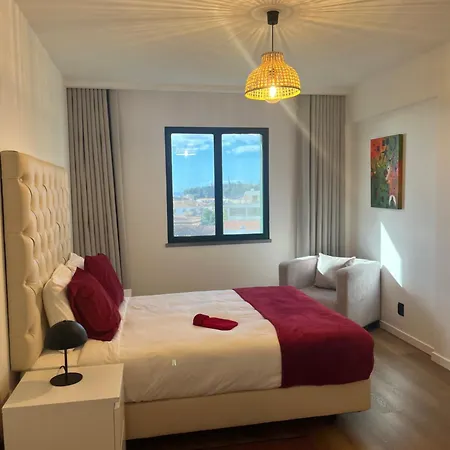 Luxury View *