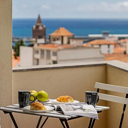 Luxury View * Funchal (Madeira)