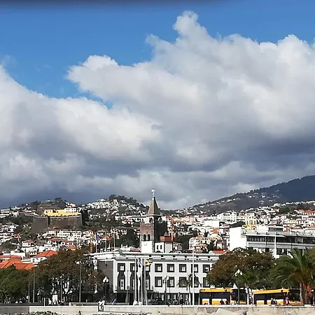 Luxury View * Funchal (Madeira)