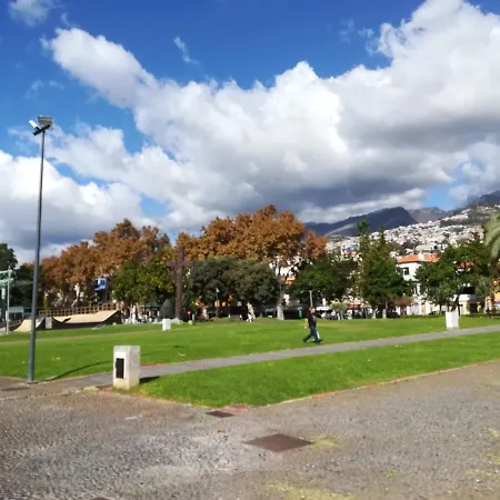 Luxury View * Funchal (Madeira)