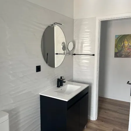 Luxury View - Free Parking Apartmán *